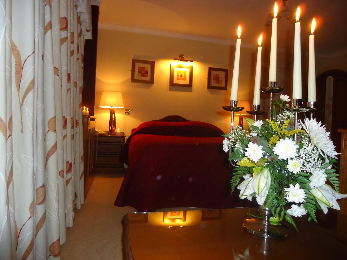 Templemore Arms Hotel ภายนอก รูปภาพ